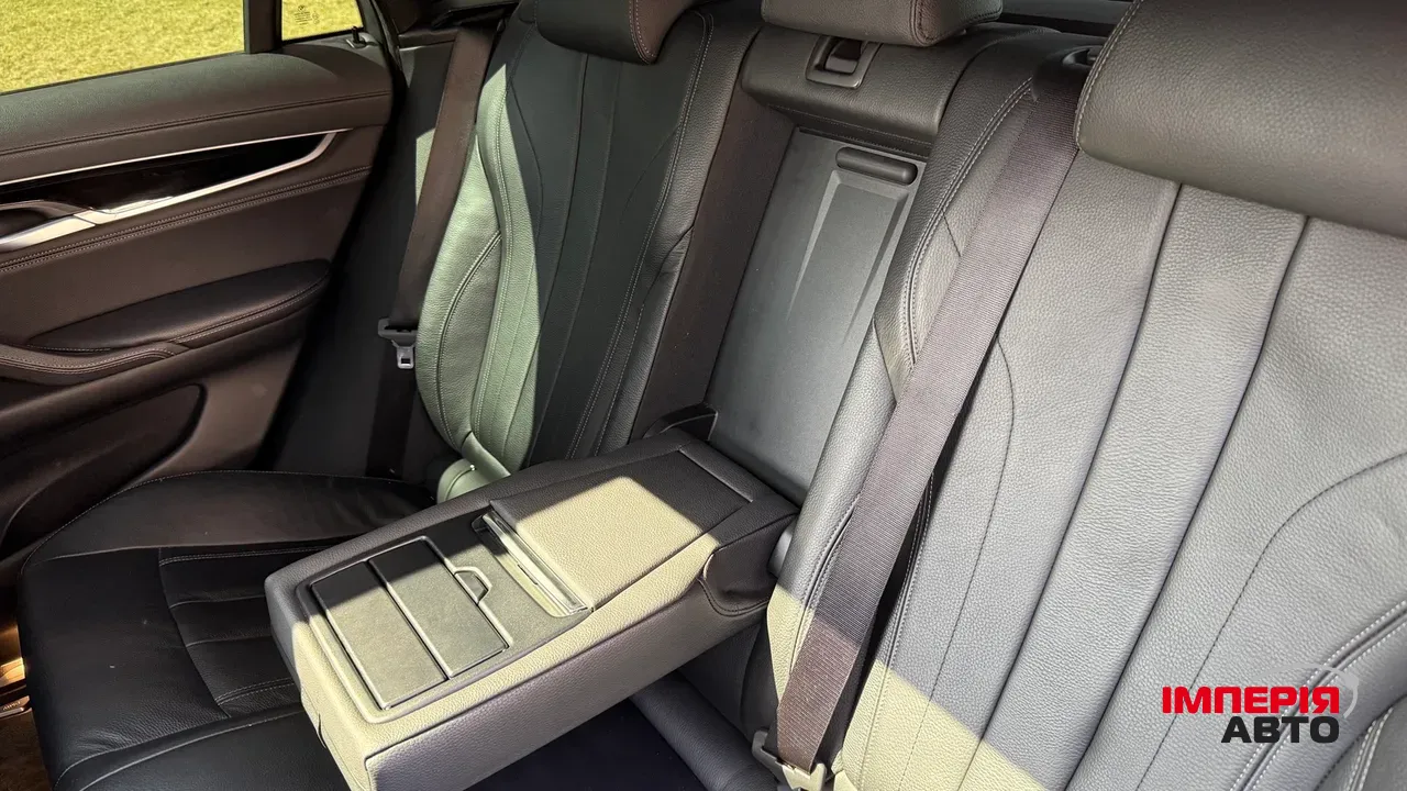 BMW X6 - фото 34