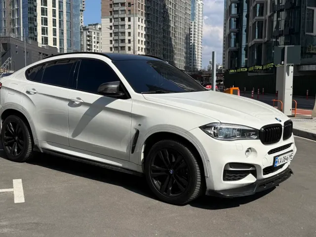 BMW X6 - фото 2