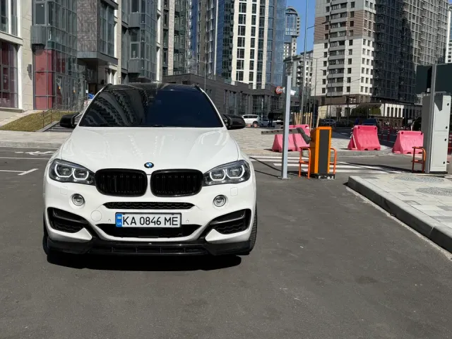 BMW X6 - фото 3