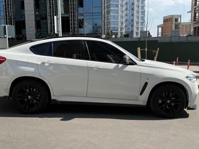 BMW X6 - фото 4