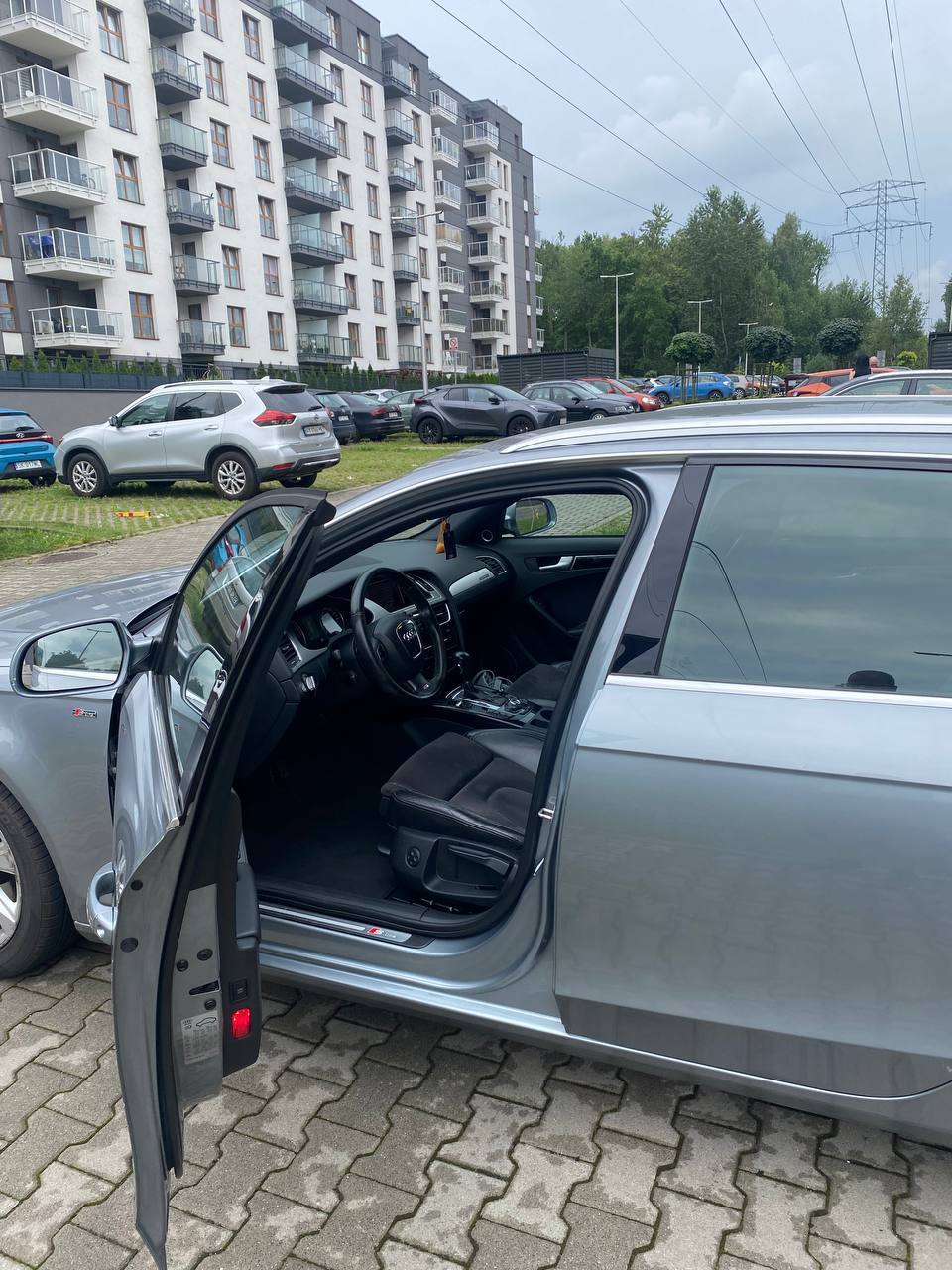 Audi A4 - фото 20