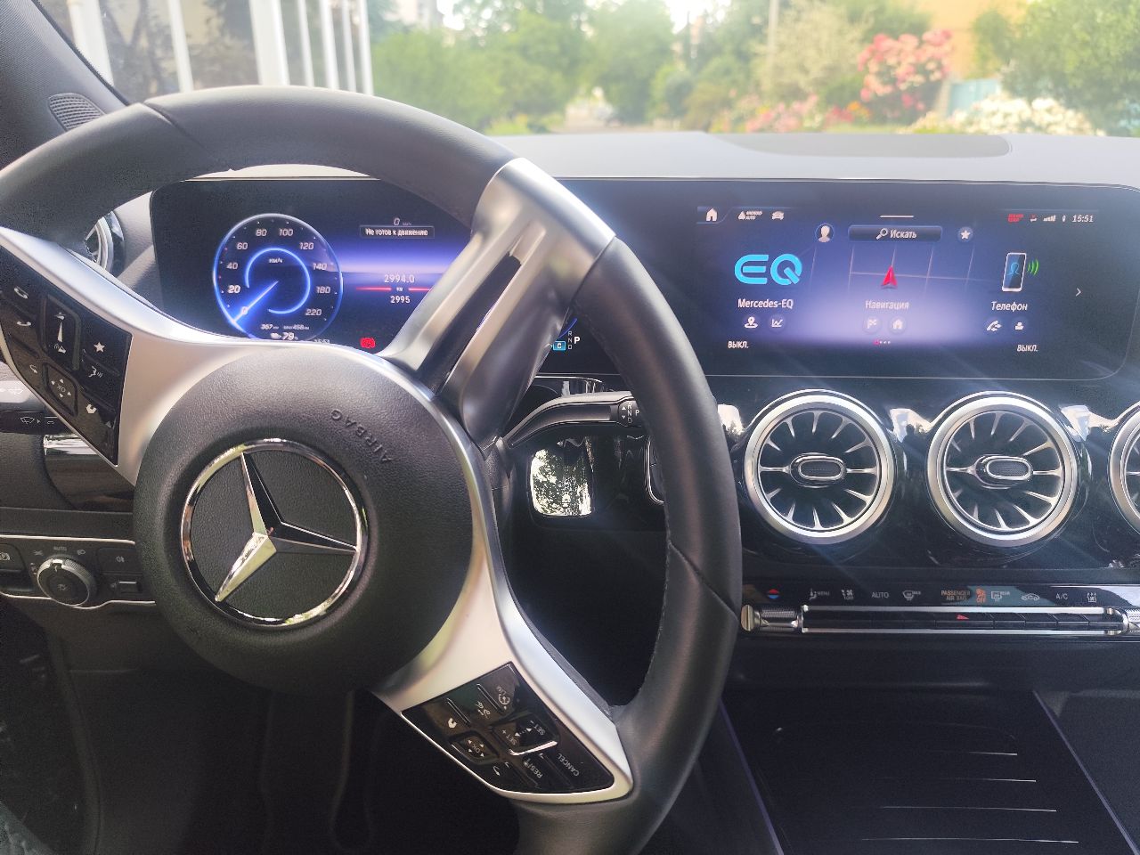 Mercedes-Benz EQA - фото 15