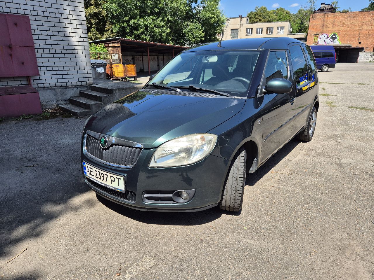 Skoda Roomster - фото 8