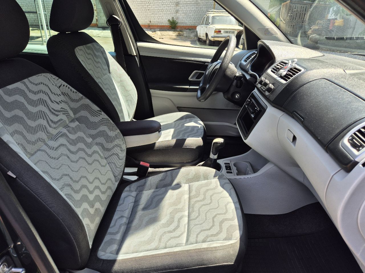 Skoda Roomster - фото 13