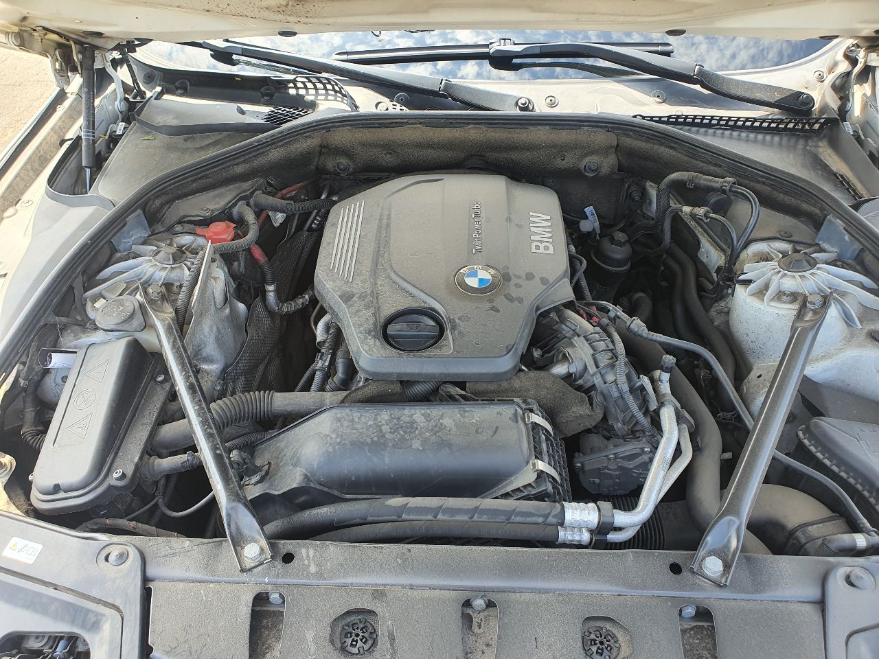 BMW 5 серії - фото 2