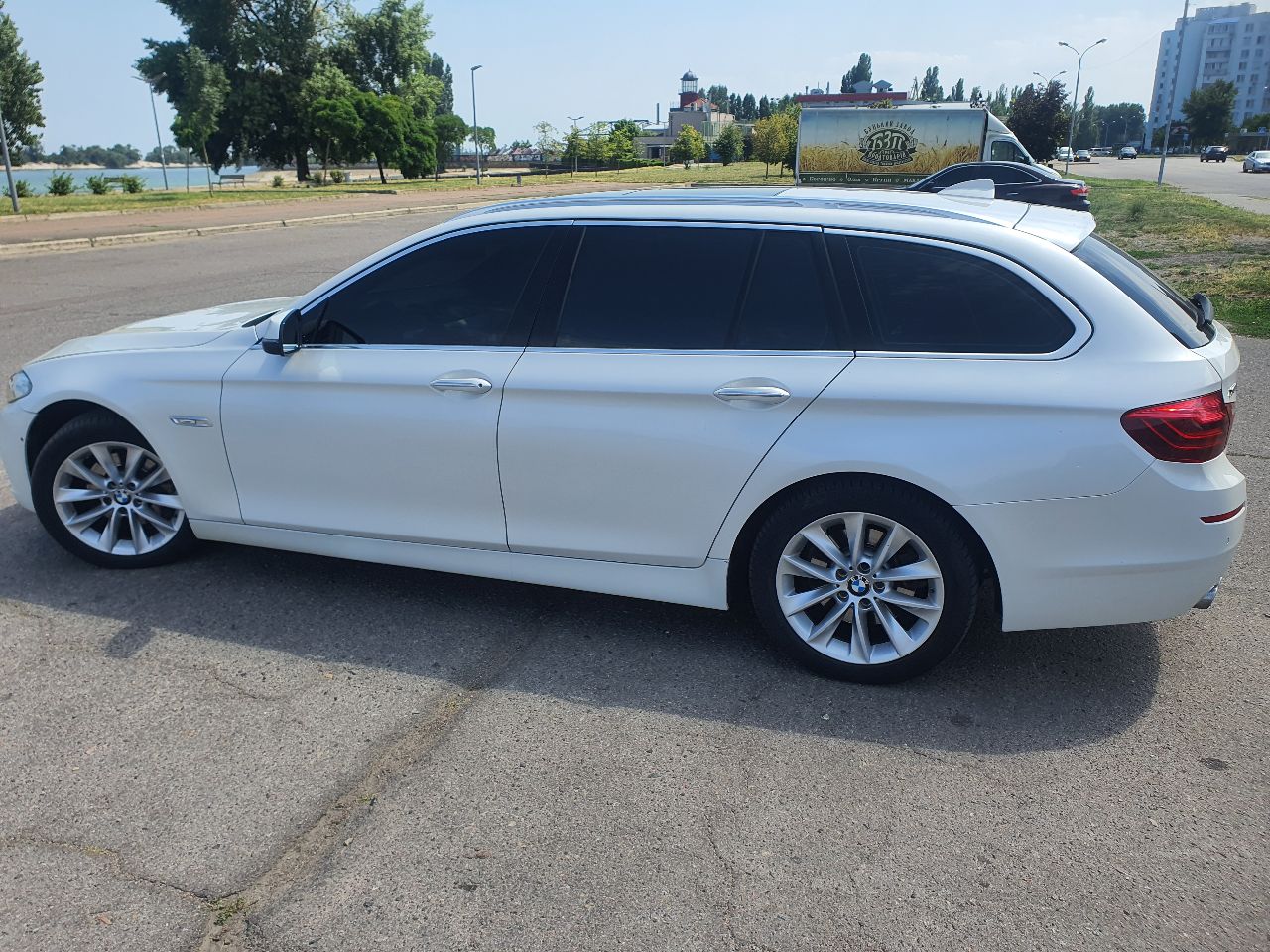 BMW 5 серії - фото 12