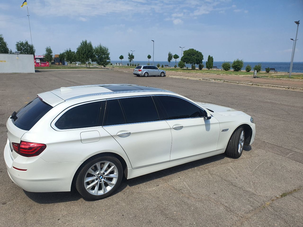 BMW 5 серії - фото 10