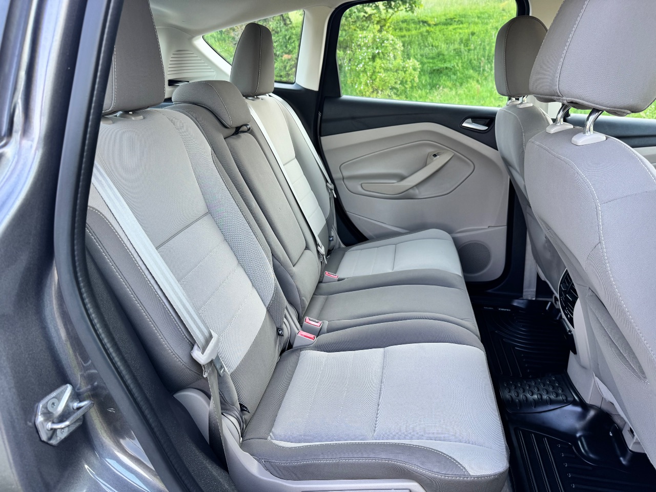 Ford C-MAX - фото 11
