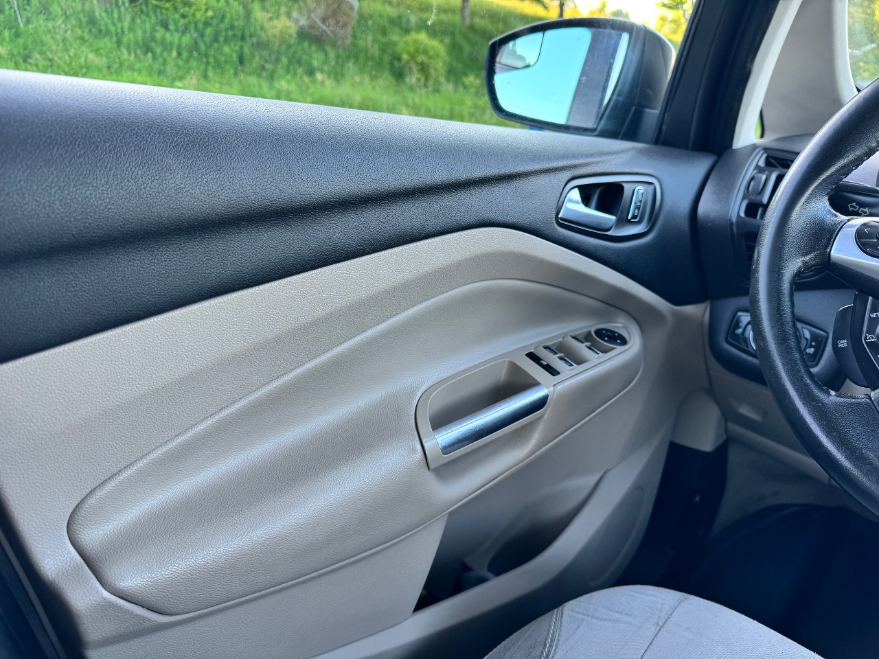 Ford C-MAX - фото 8