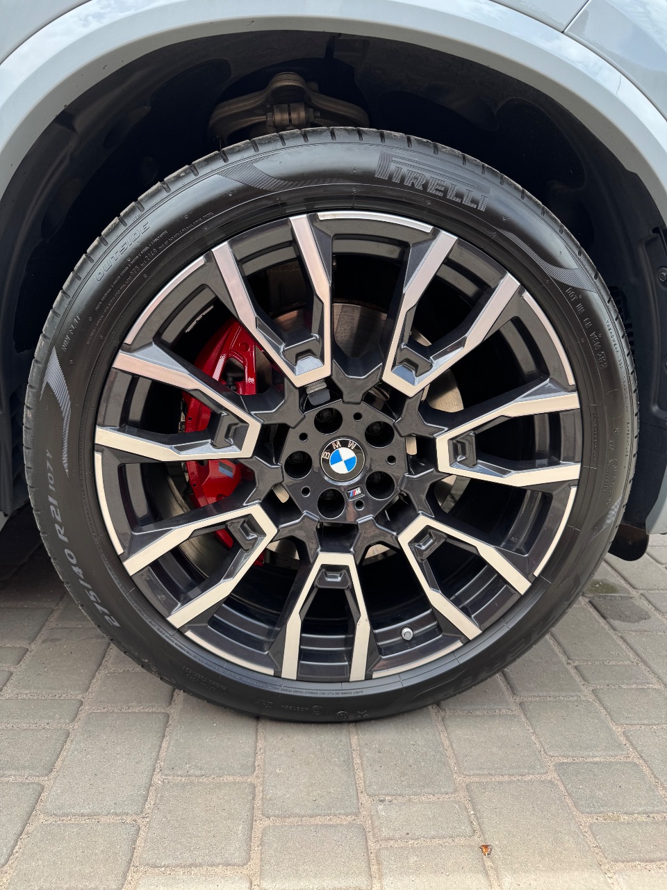 BMW X5 - фото 19