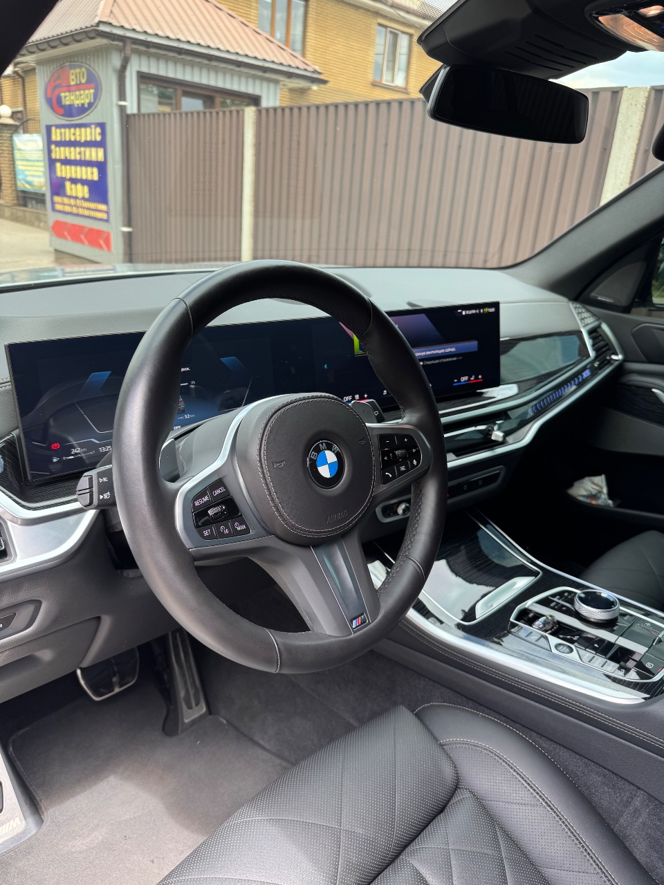 BMW X5 - фото 32