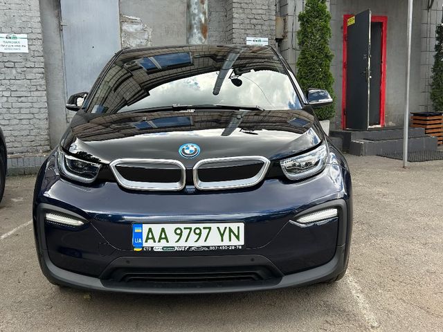 BMW i3 - зображення 1
