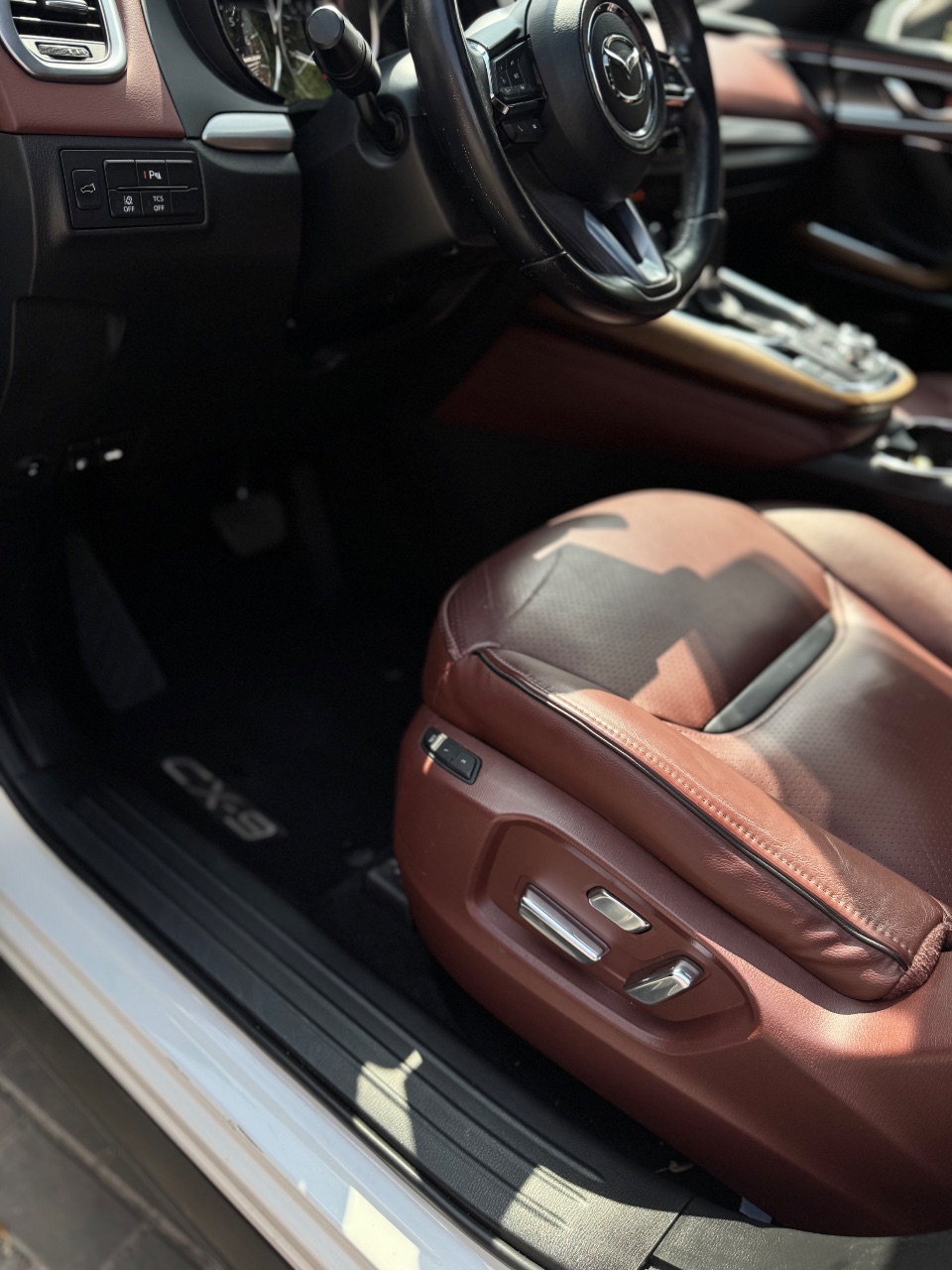 Mazda CX-9 - фото 11