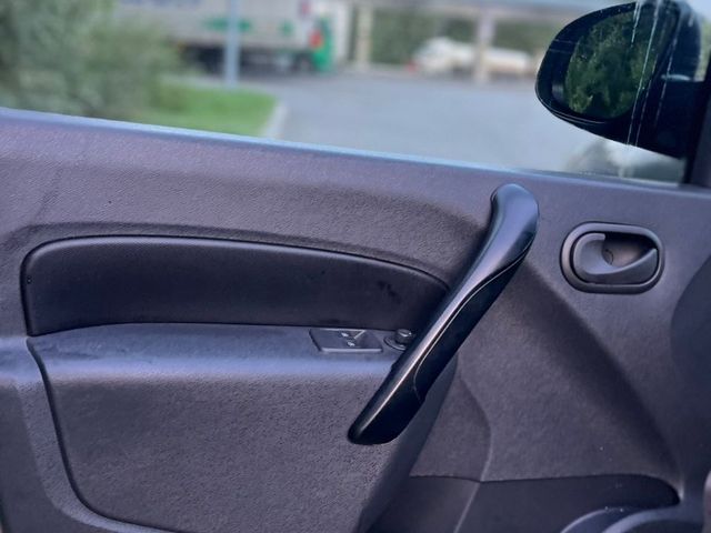 Renault Kangoo - фото 2