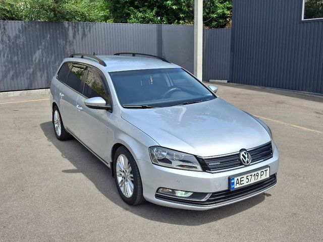 Volkswagen Passat 2013, Дніпро, $10 400 - зображення 1
