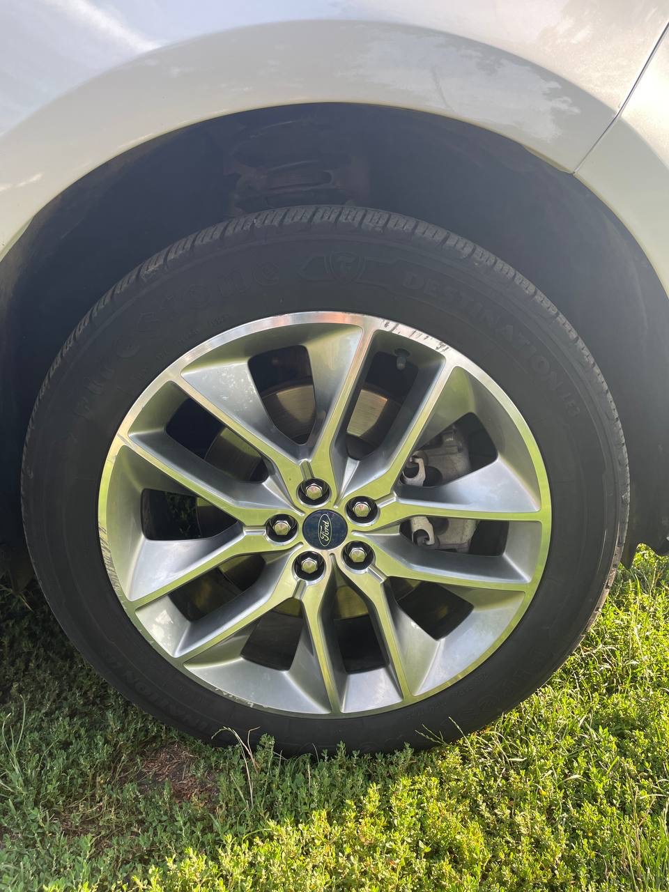 Ford Edge - фото 23