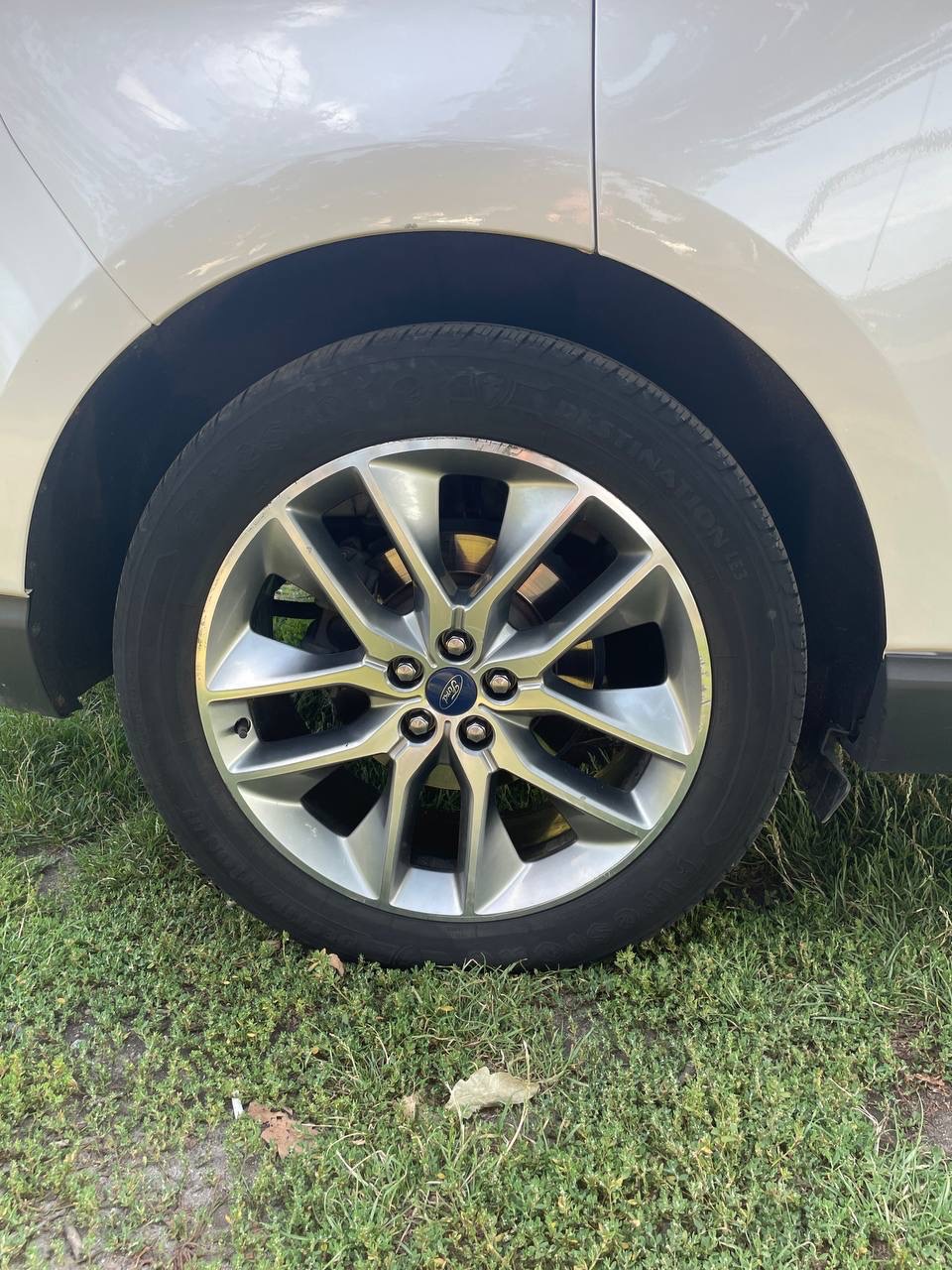 Ford Edge - фото 28