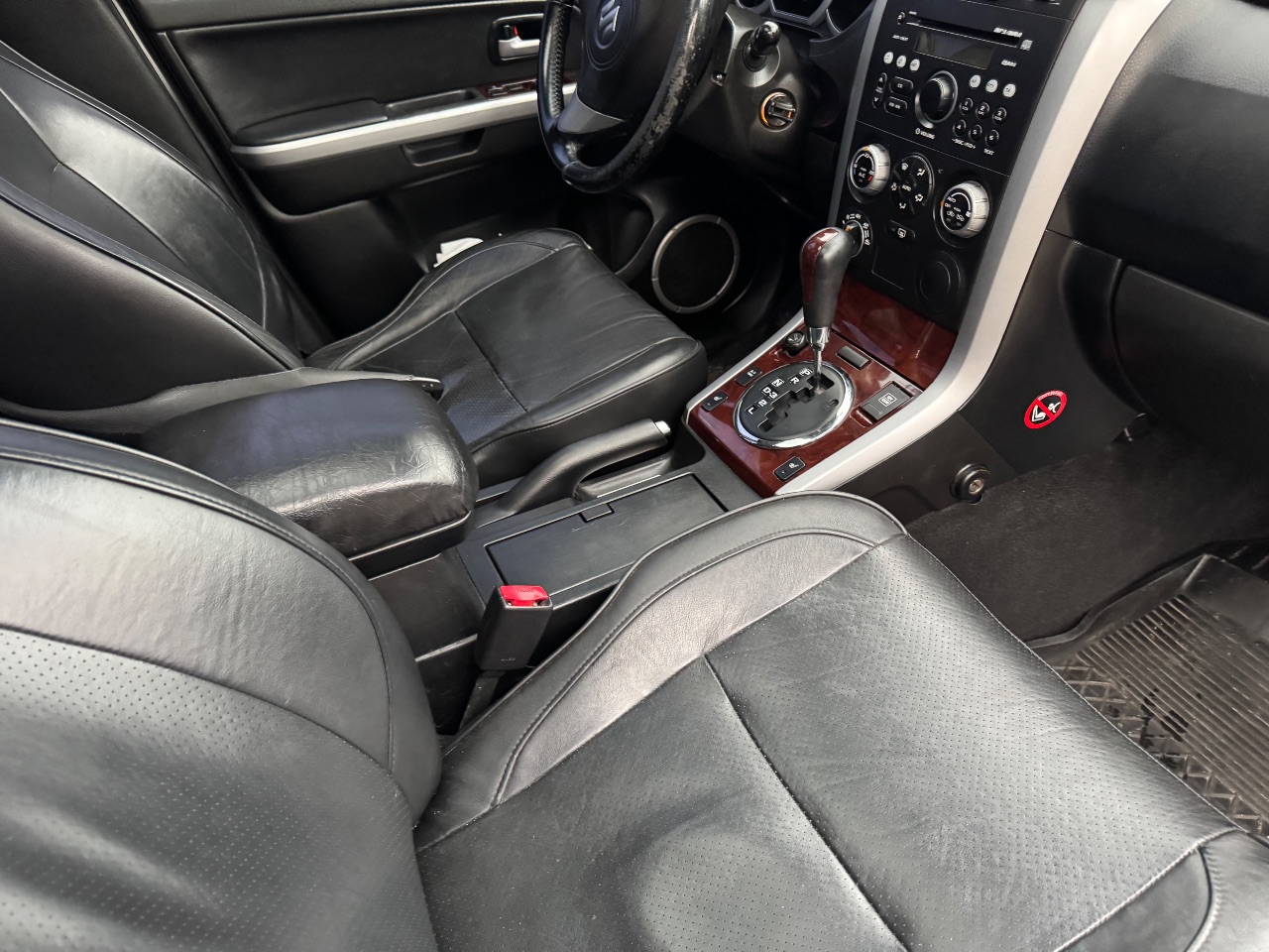 Suzuki Grand Vitara - фото 16