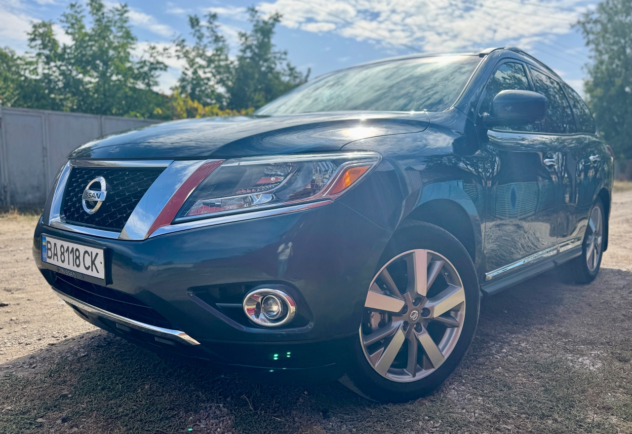 Nissan Pathfinder - фото 2