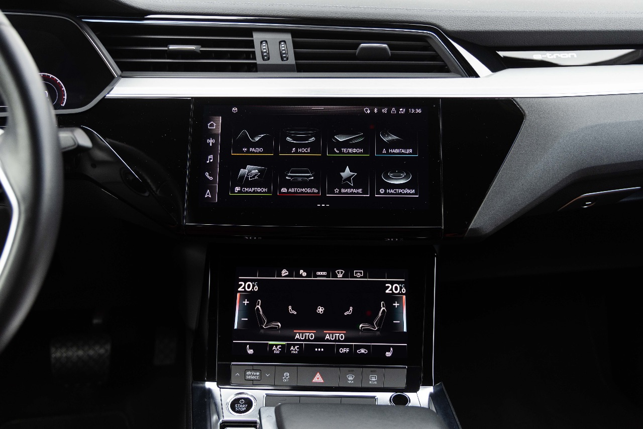 Audi e-tron Sportback - фото 32