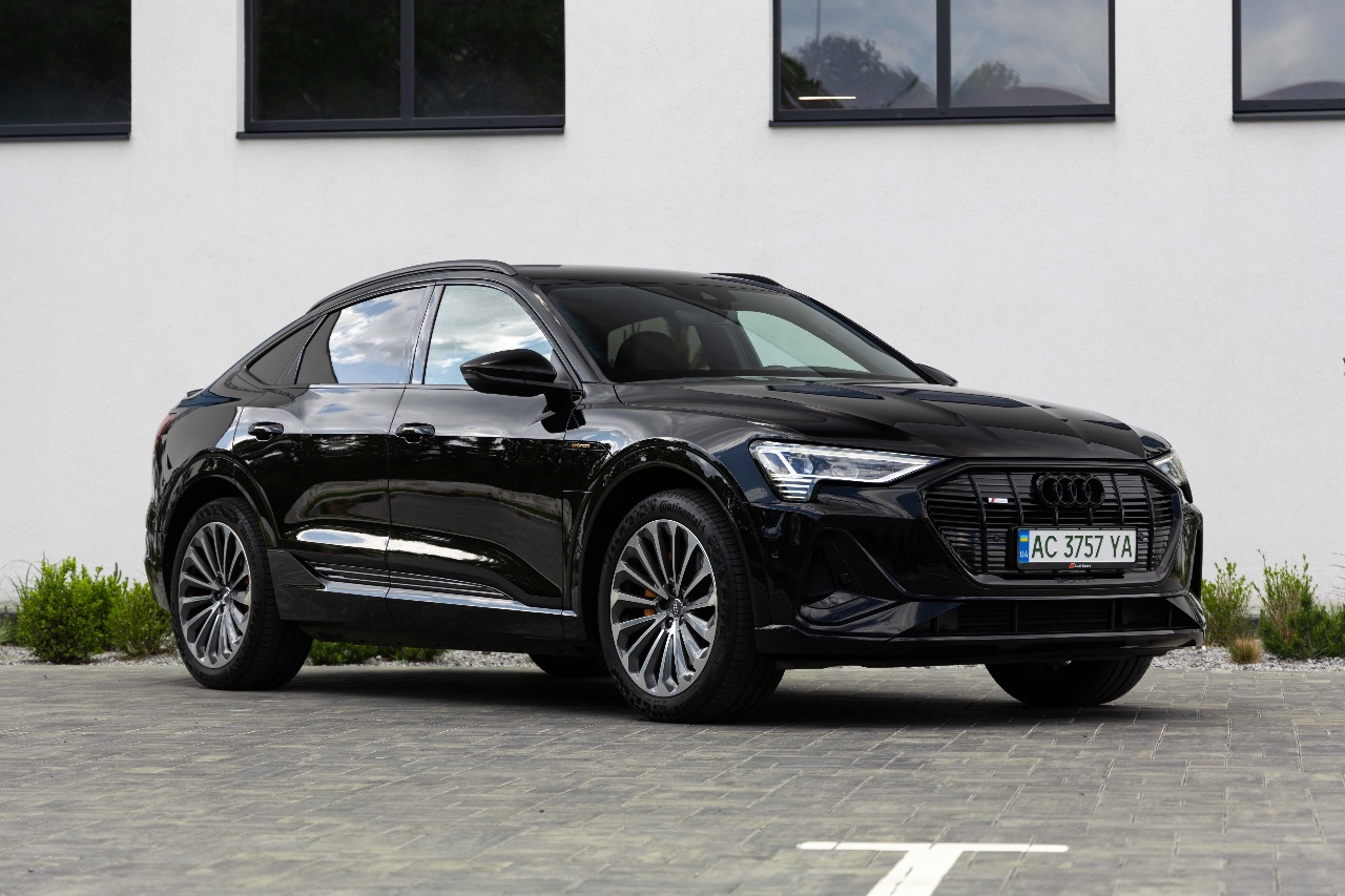 Audi e-tron Sportback - фото 6