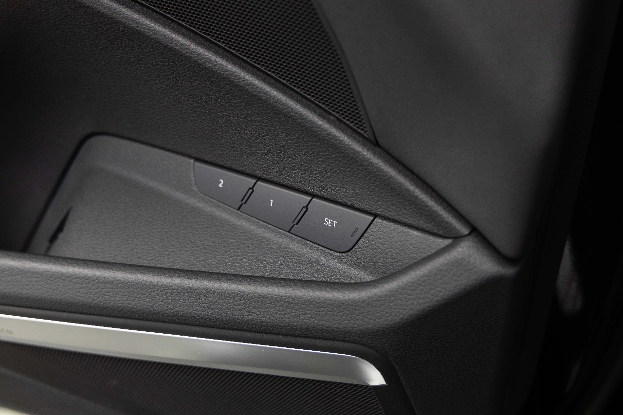 Audi e-tron Sportback - фото 30