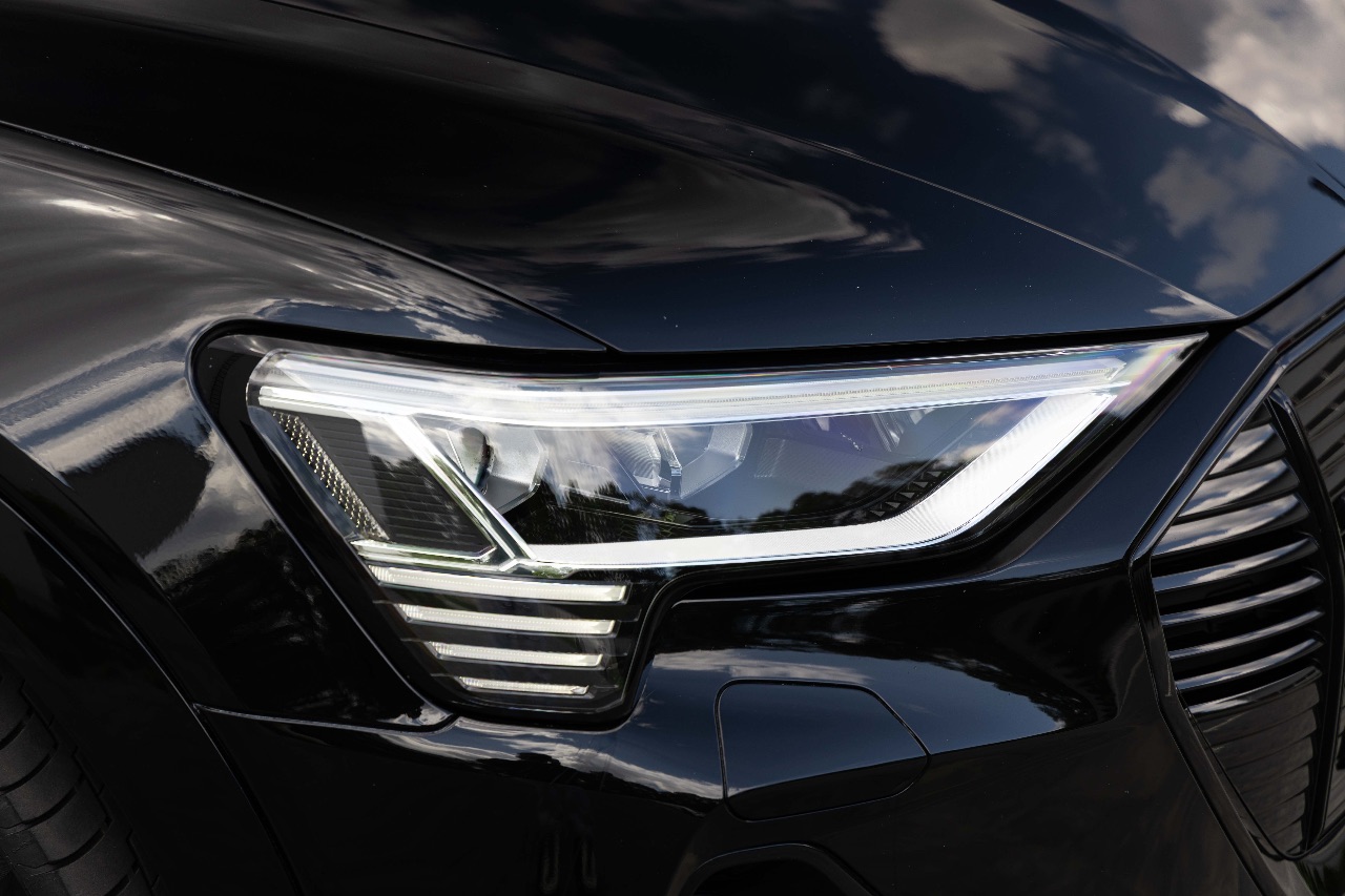 Audi e-tron Sportback - фото 8