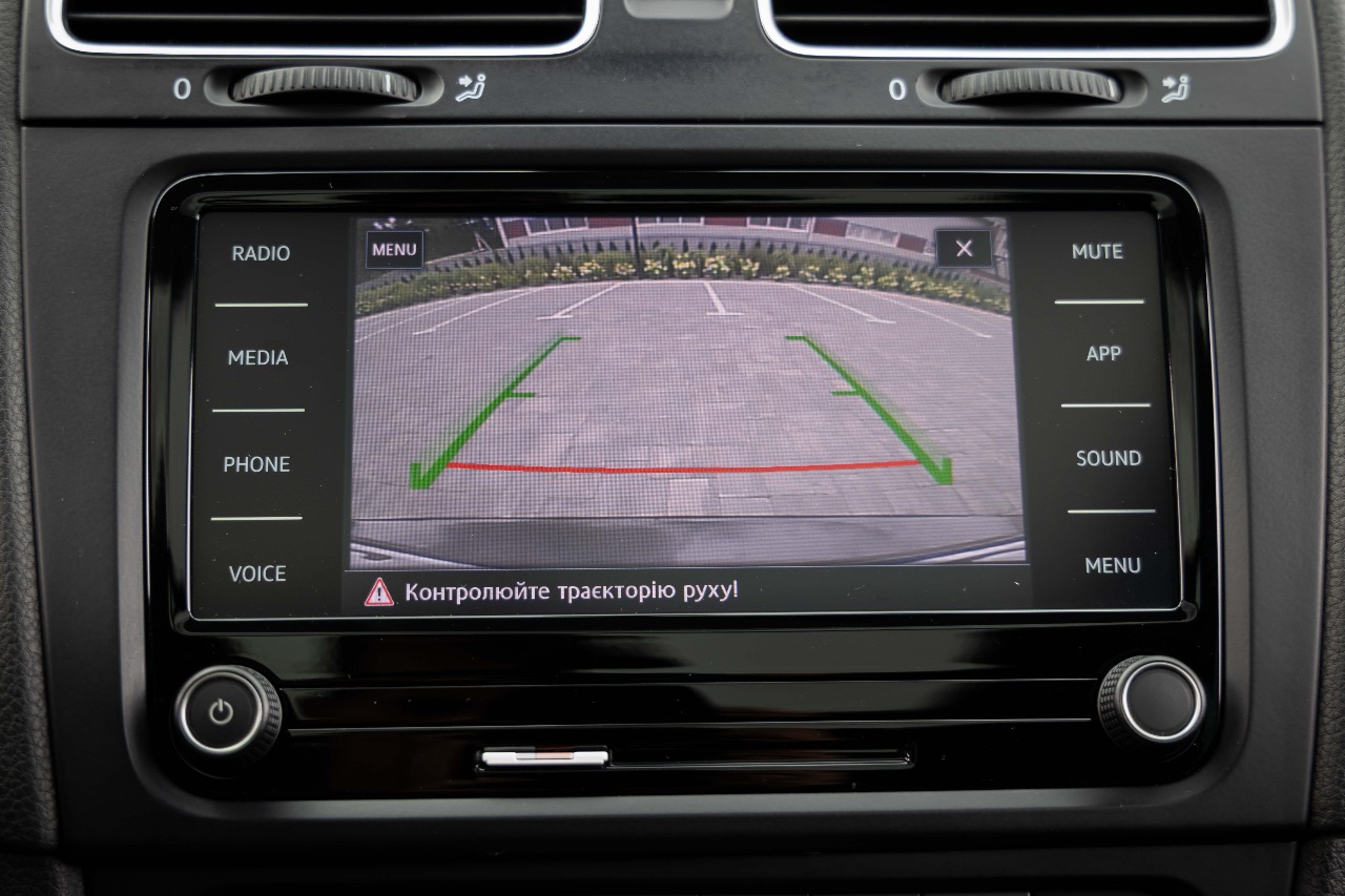 Volkswagen Golf - фото 30