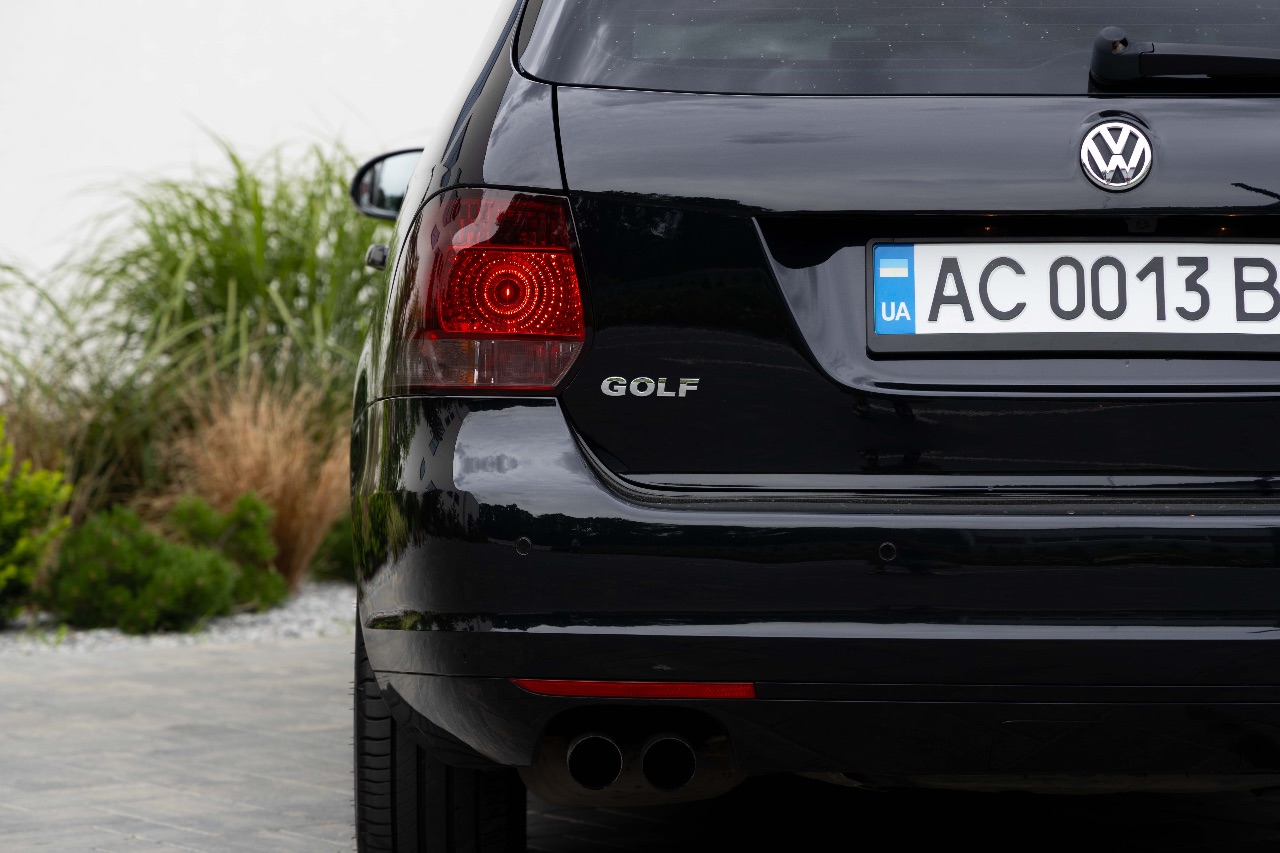Volkswagen Golf - фото 14