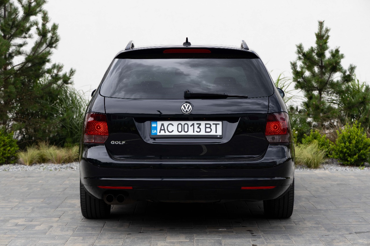 Volkswagen Golf - фото 15