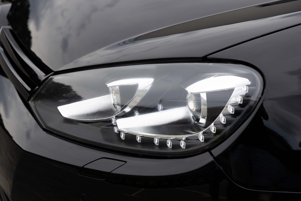 Volkswagen Golf - фото 2