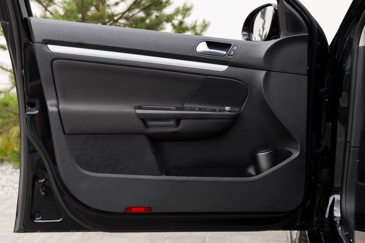 Volkswagen Golf - фото 32