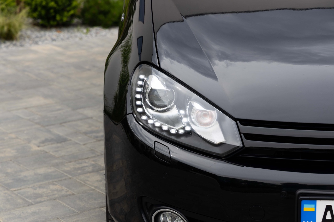 Volkswagen Golf - фото 7