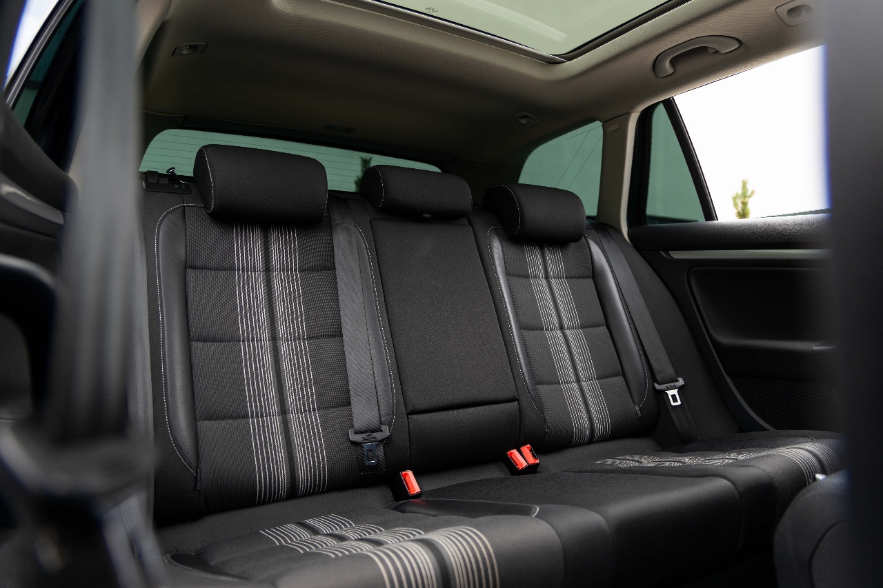 Volkswagen Golf - фото 42