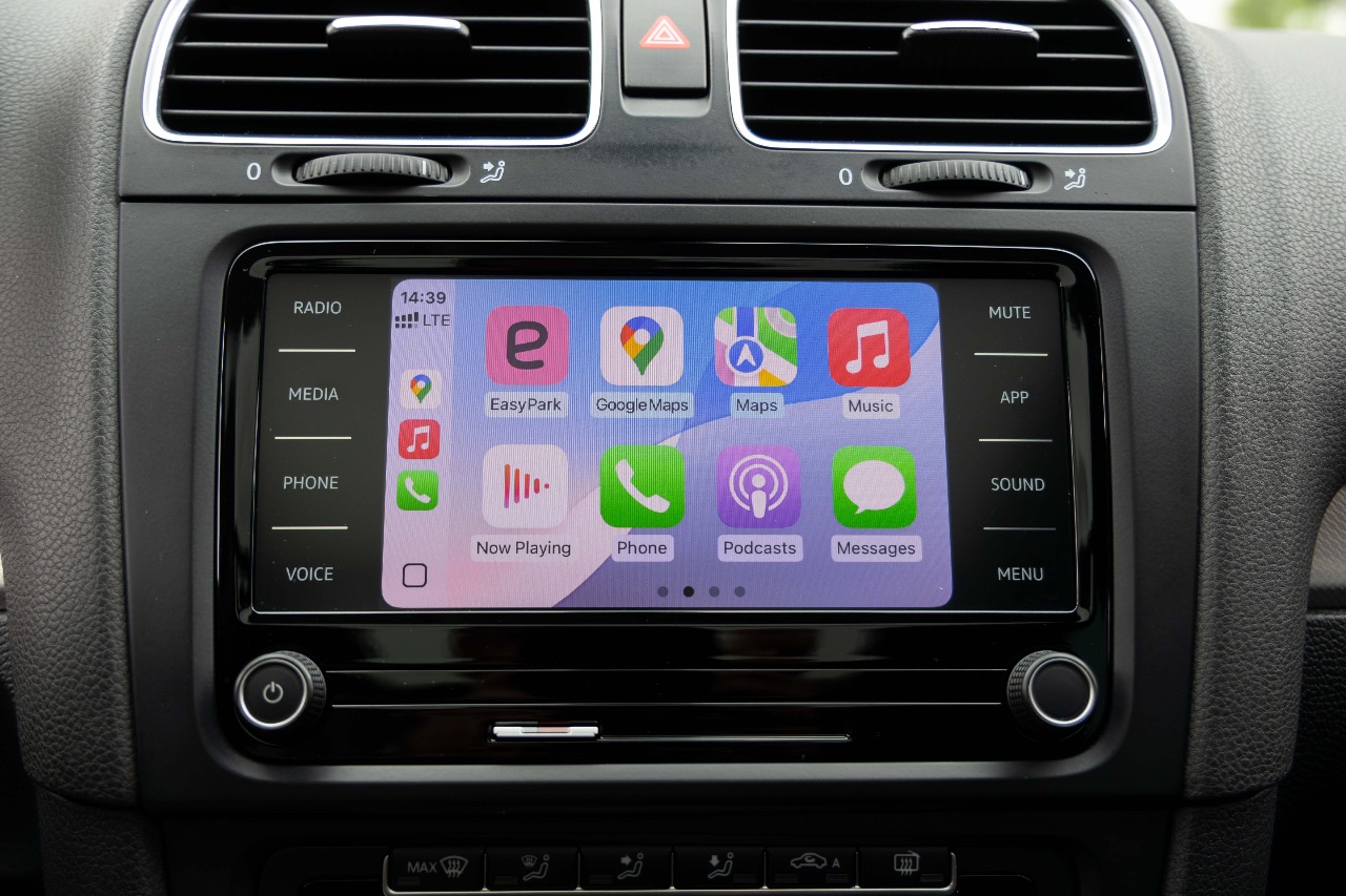 Volkswagen Golf - фото 31