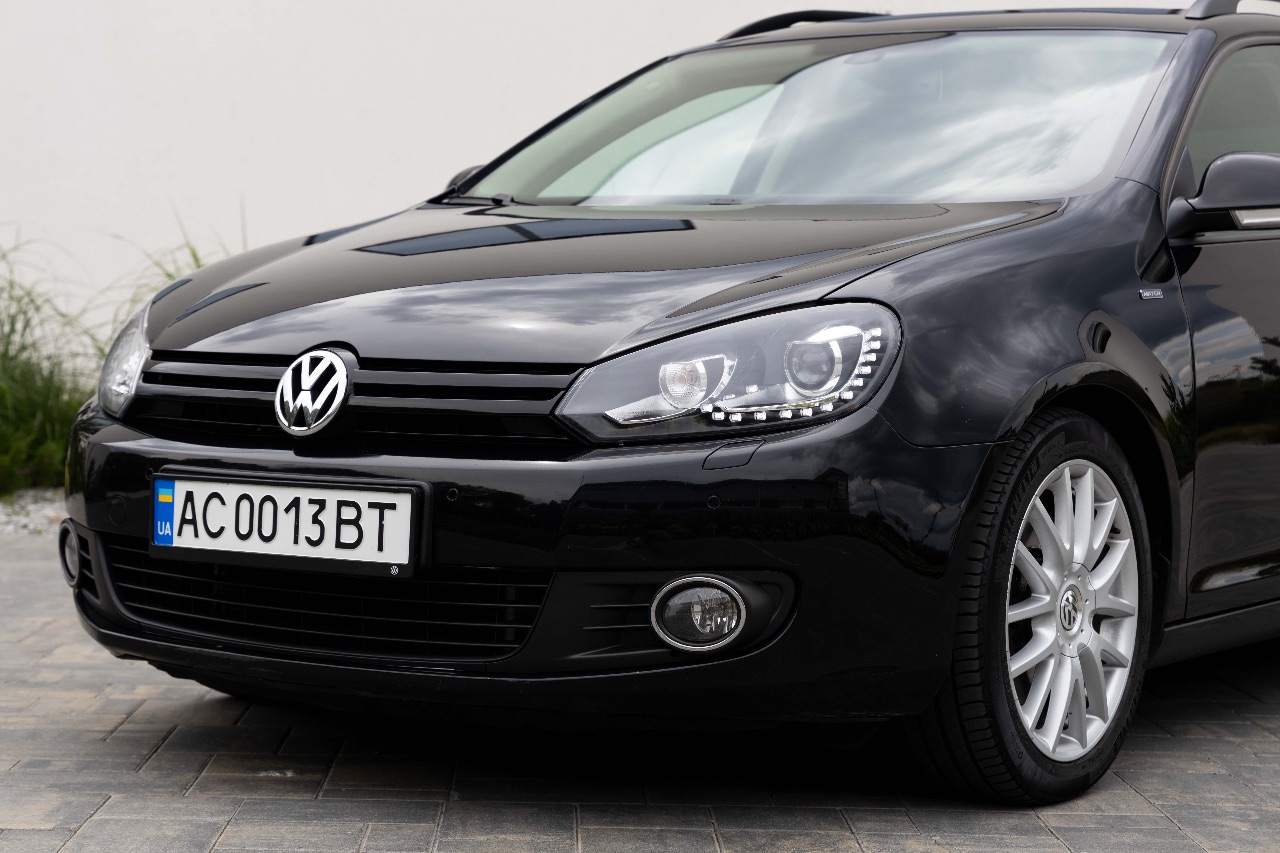 Volkswagen Golf - фото 5