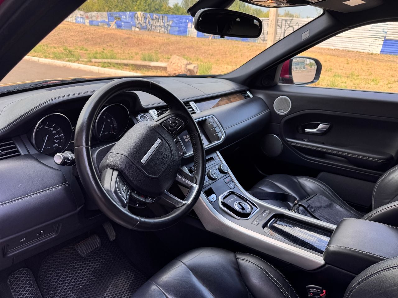 Land Rover Range Rover Evoque - фото 18