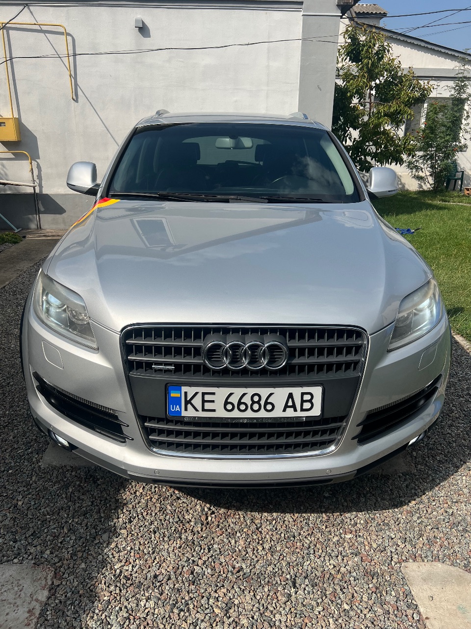 Audi Q7 - фото 2