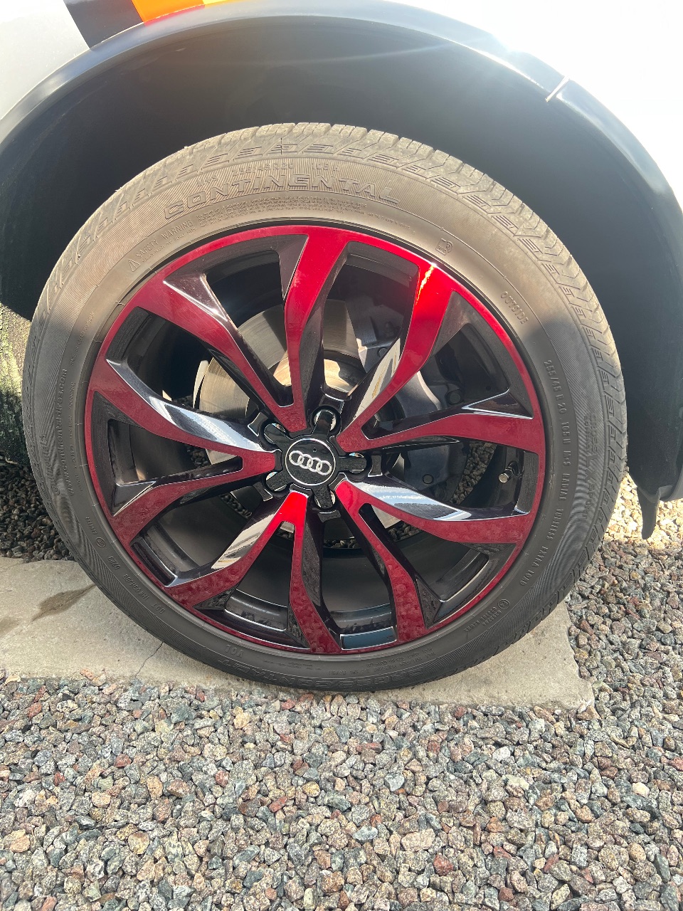 Audi Q7 - фото 9