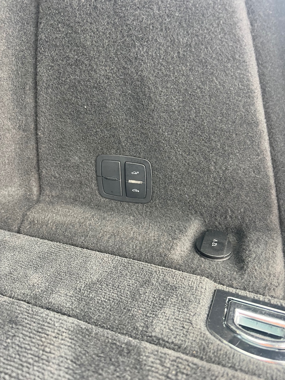 Audi Q7 - фото 22