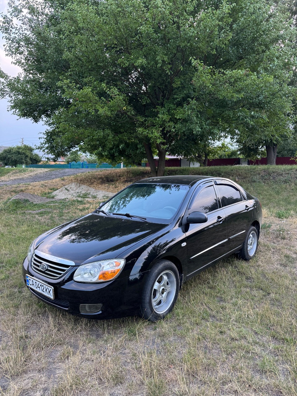 Kia Cerato - фото 1