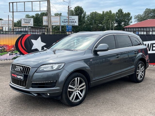 Audi Q7 - фото 3