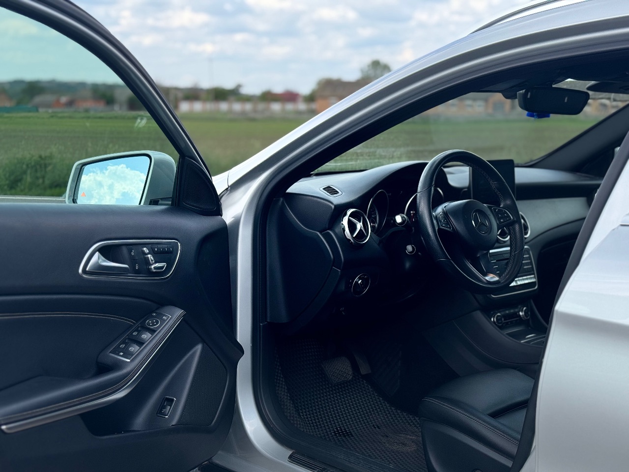 Mercedes-Benz GLA - фото 17