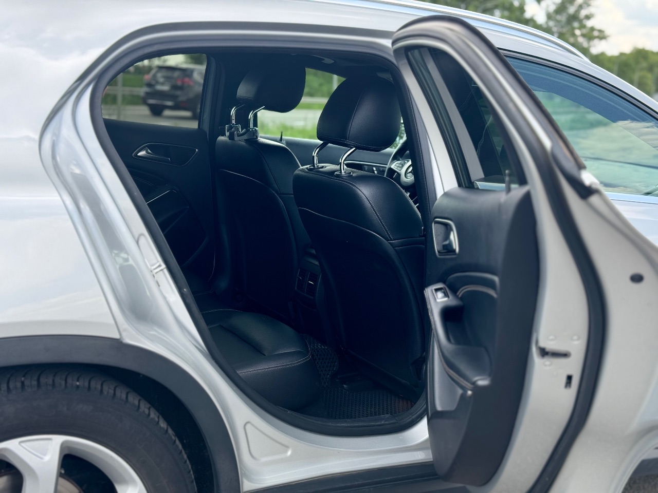 Mercedes-Benz GLA - фото 14