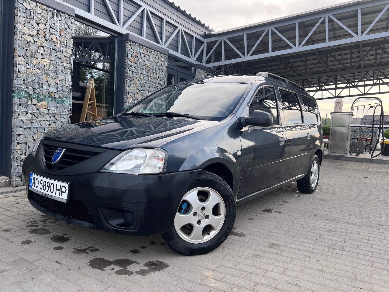 Dacia Logan - фото 2