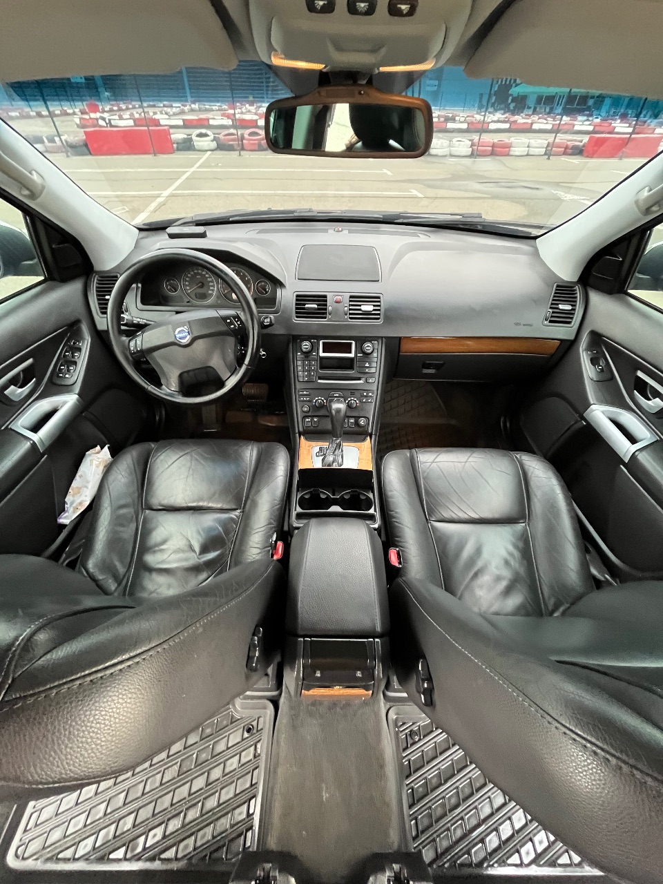 Volvo XC90 - фото 5