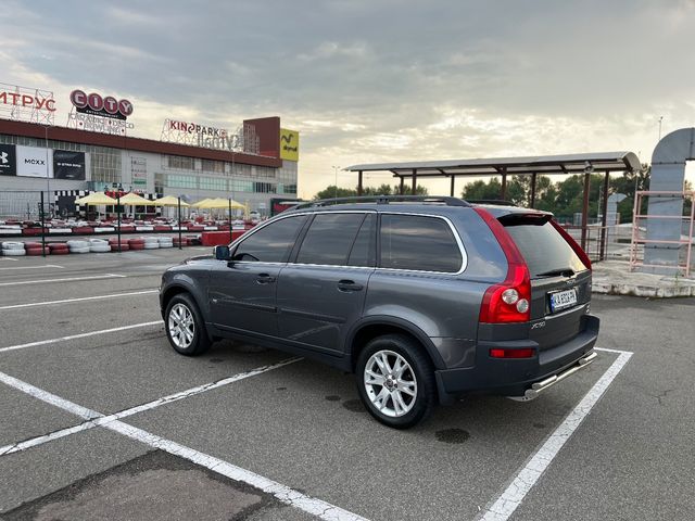 Volvo XC90 - фото 2