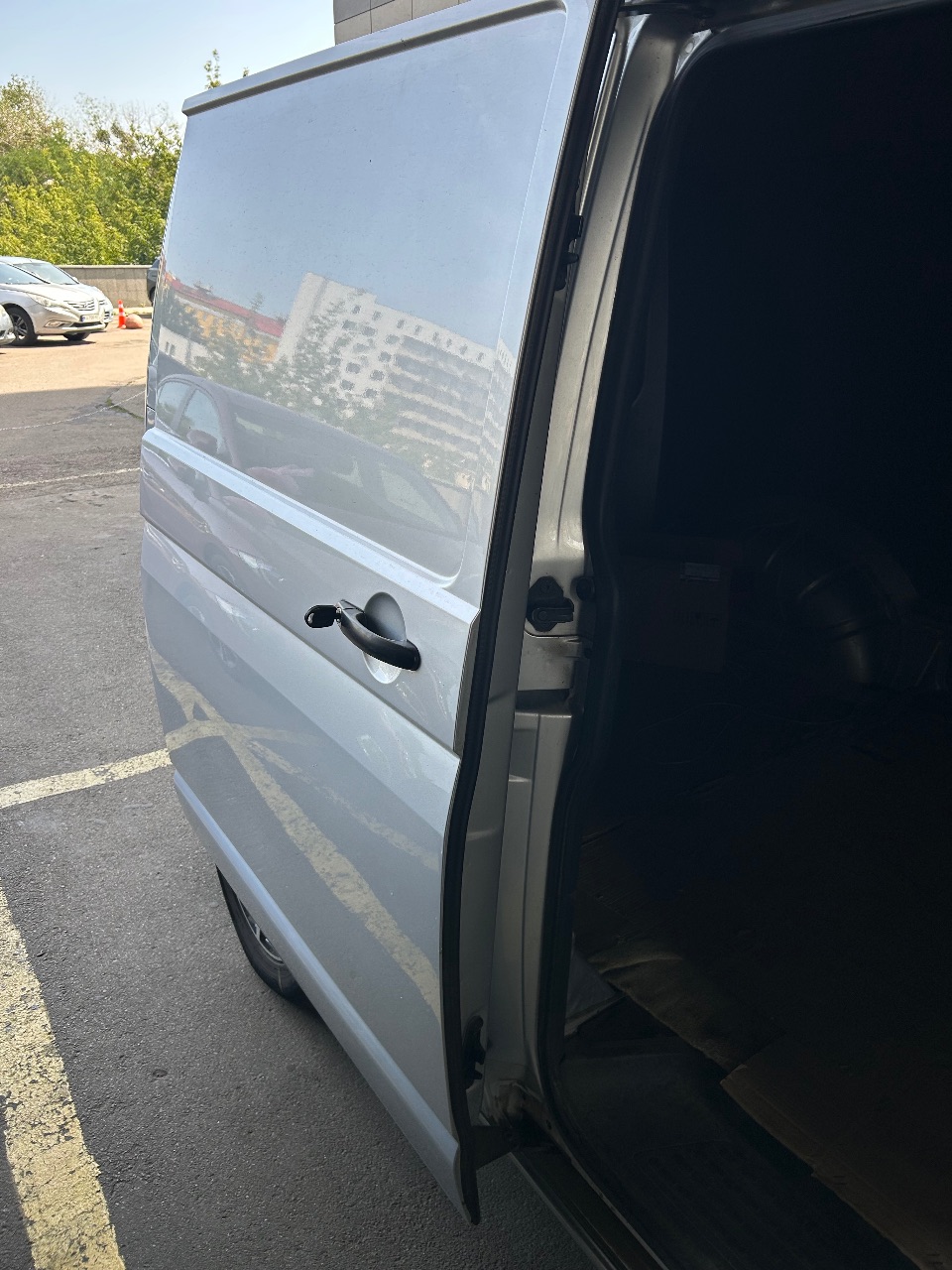 Volkswagen Transporter - фото 9