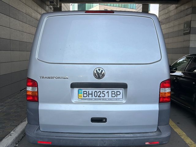 Volkswagen Transporter - фото 4