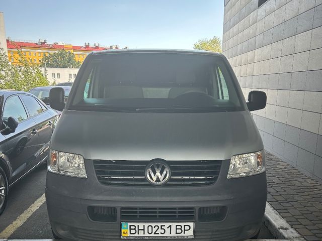 Volkswagen Transporter - фото 1
